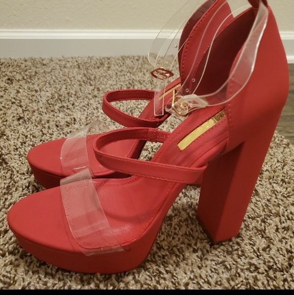 liliana red heels